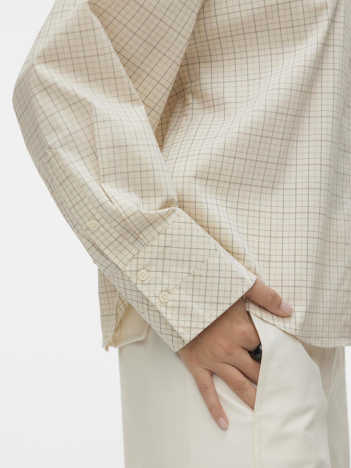 model_shot-detail